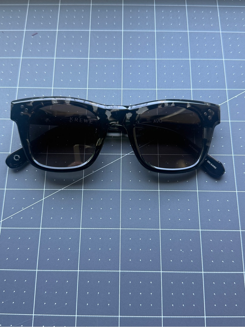 KREWE AVO Sunglasses - Grey - Picture 11 of 13